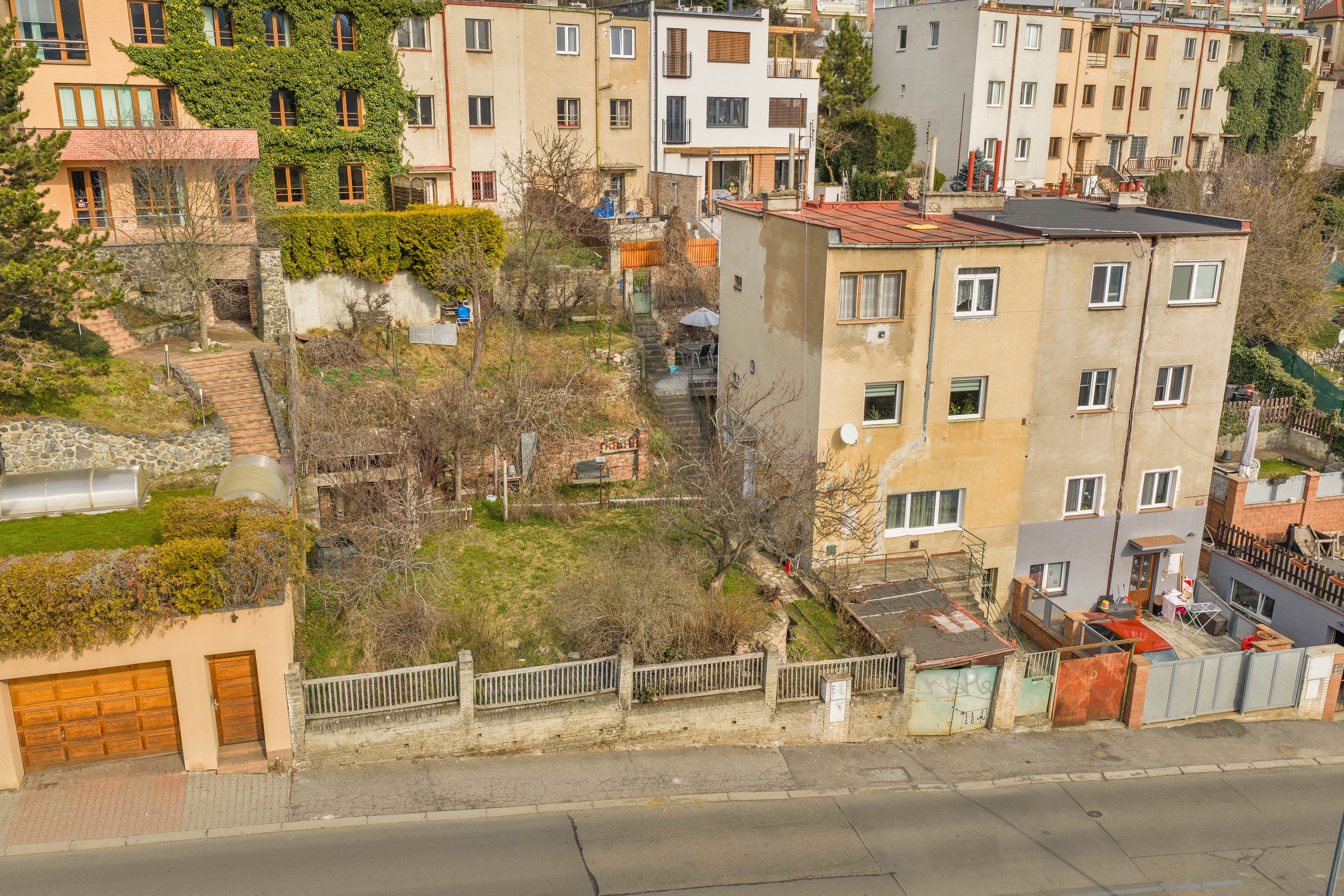 Drone — čelní pohled 2